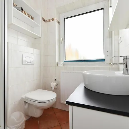 - Dns10100a-dyb Apartment *